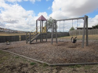 Backhaus Avenue Playground, Sunbury