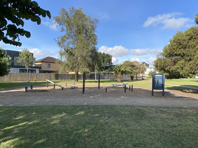 Bailey Reserve Outdoor Gym (Bentleigh East)