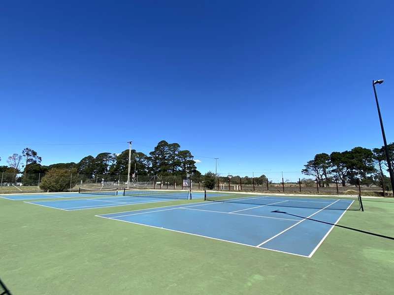Ballan Recreational Reserve Tennis Courts (Ballan)