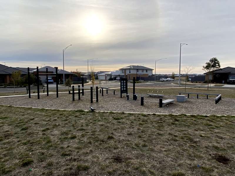 Ballarat - Karingga Park Outdoor Gym (Alfredton)