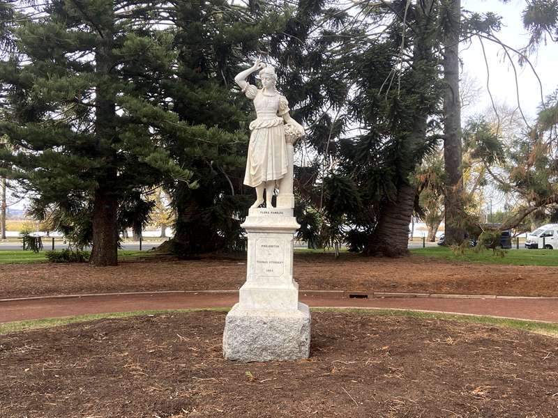 Ballarat Botanical Gardens Statues