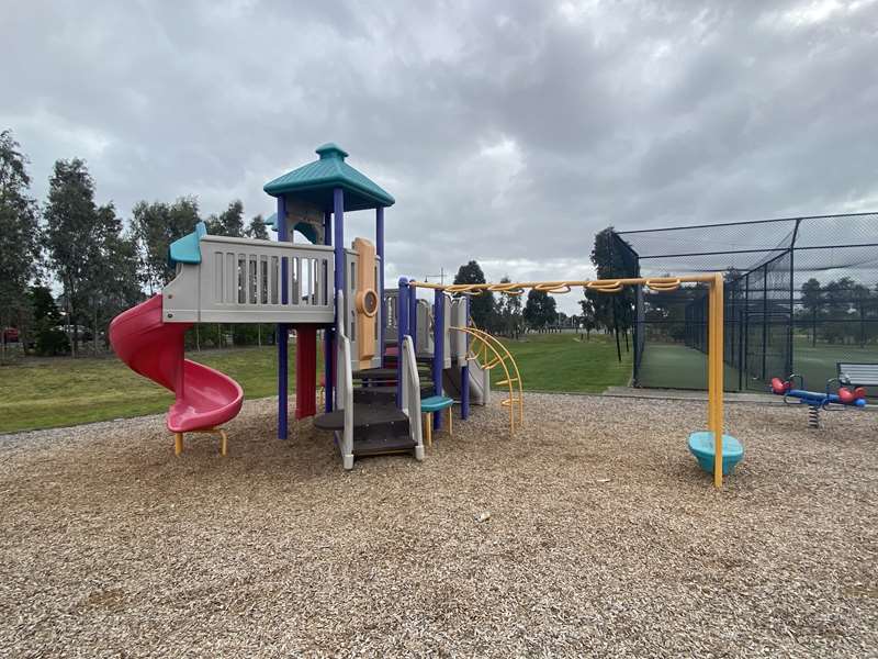 Balmoral Park Playground, Lennon Parkway, Derrimut