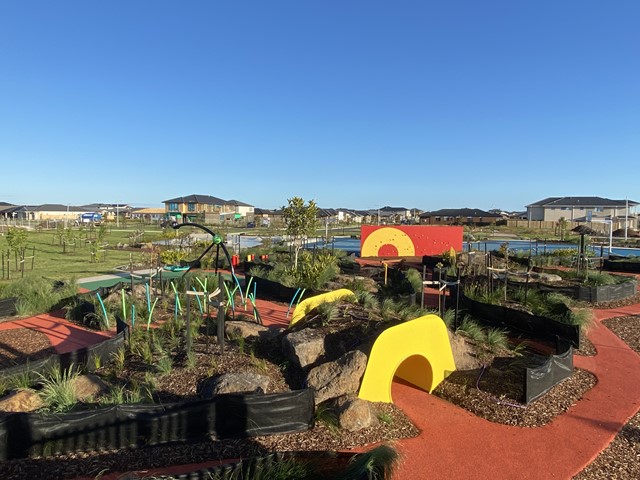 Barrabool Boulevard Playground, Mambourin