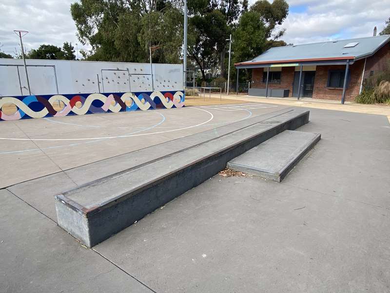 Bayswater Park Skatepark Ledges (Bayswater)