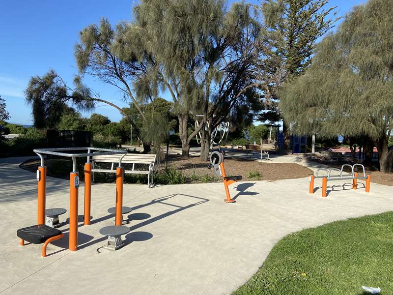 Beach Road Foreshore Outdoor Gym (Sandringham)