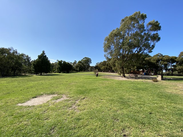 Beckett Park Dog Off Leash Area (Balwyn)