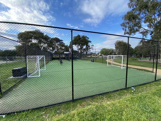 Ben Kavanagh Reserve Outdoor Gym (Mordialloc)