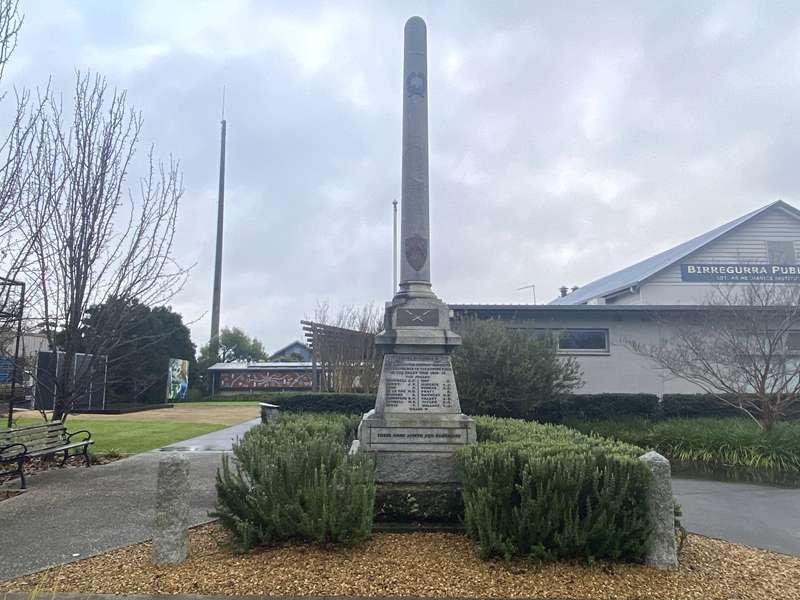 Colac & District War Memorials
