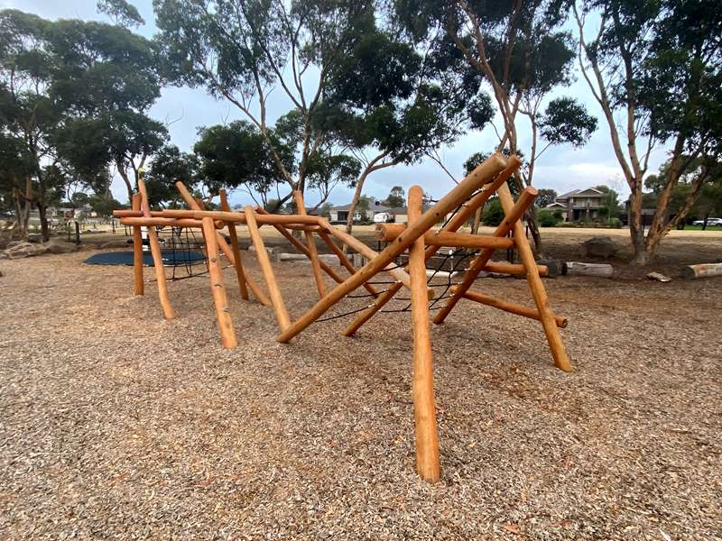 Black Knight Way Playground, Kurunjang