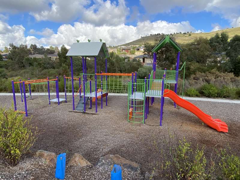 Blind Creek Parklands Playground, Beckview Crescent, Sunbury