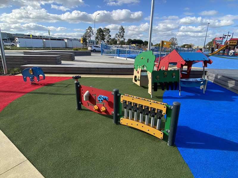 Botanic Ridge Shopping Centre Playground, Hummingbird Drive, Botanic Ridge