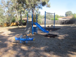 Brae Court Playground, Eltham North