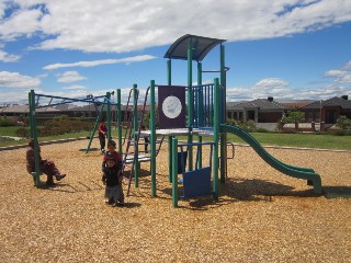 Brenda Mews Playground, Derrimut