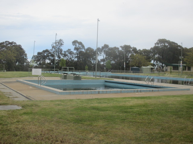 Bendigo - Brennan Park Swimming Pool (Kennington)