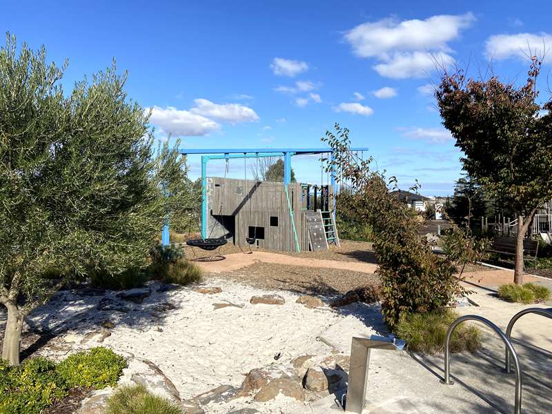 Brightvale Boulevard Park Playground, Brightvale Boulevard, Wyndham Vale