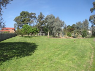 Bronte Playspace Dog Off Leash Area (Templestowe)