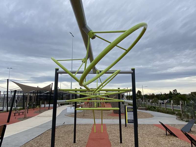 Brookdale Road Reserve Ninja Warrior Course (Point Cook)