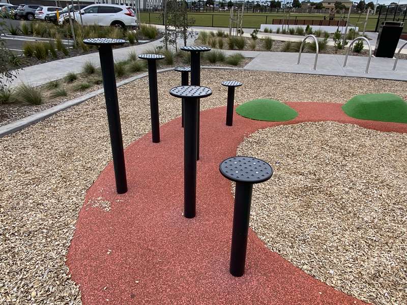 Brookdale Road Reserve Ninja Warrior Course (Point Cook)
