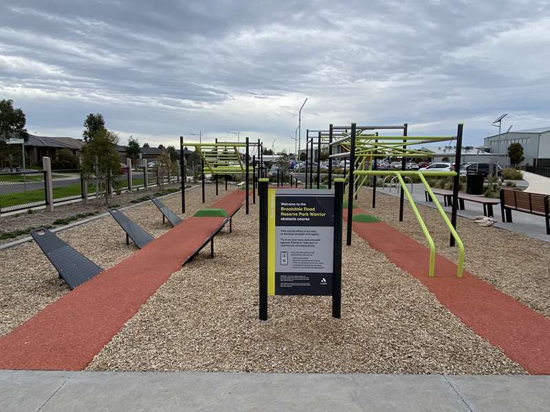 Brookdale Road Reserve Ninja Warrior Course (Point Cook)