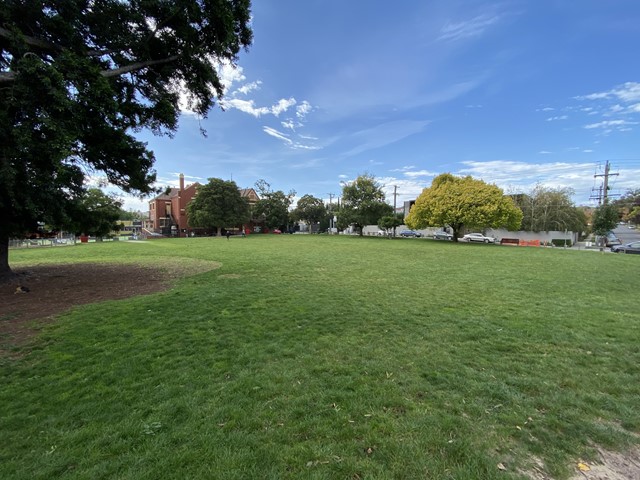 Brookville Gardens Dog Off Leash Area (Toorak)