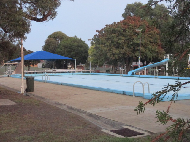 Ballarat - Brown Hill Outdoor Aquatic Centre