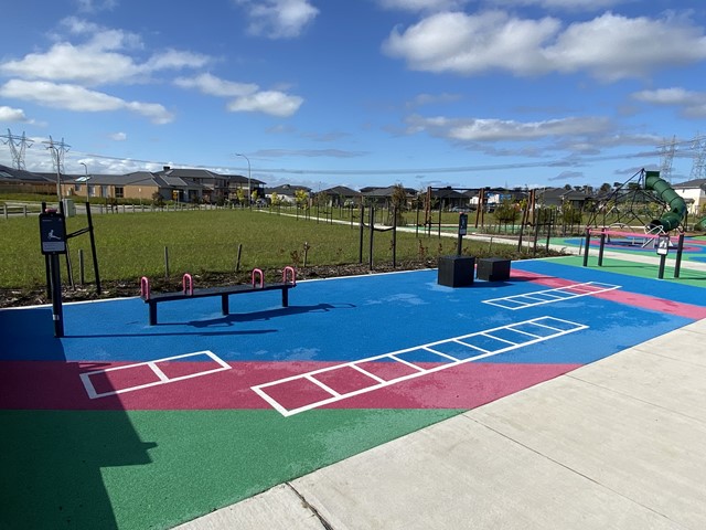 Brumich Way Outdoor Gym (Clyde North)