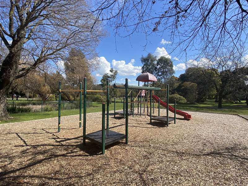 Buchanan Park Playground, Clyde Road, Berwick