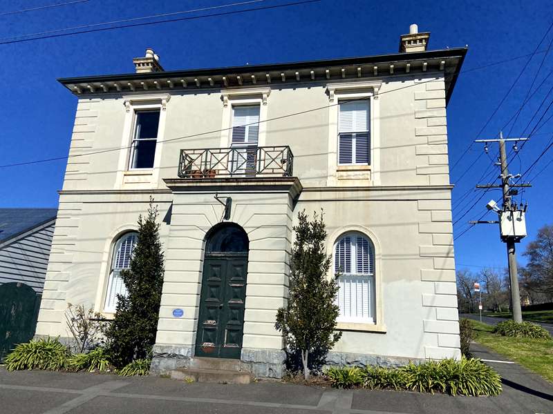 Buninyong Blue Plaques Walk