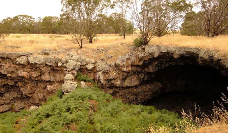 Byaduk - Byaduk Caves