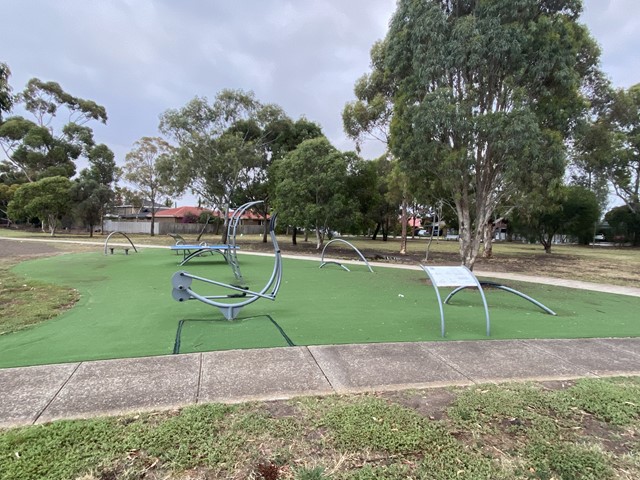 Calder Rise Reserve Outdoor Gym (Keilor)