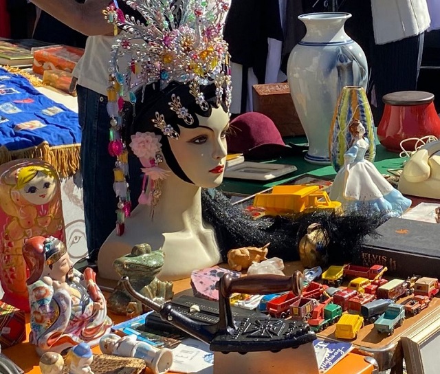 Camberwell Sunday Market (Balwyn)