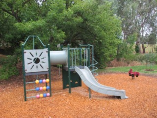 Cambourne Court Playground, Wodonga