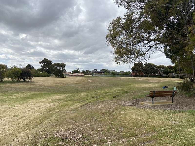 Cambridge Reserve Dog Off Leash Area (Hoppers Crossing)