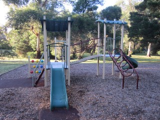 Cardinia Street Playground, Berwick