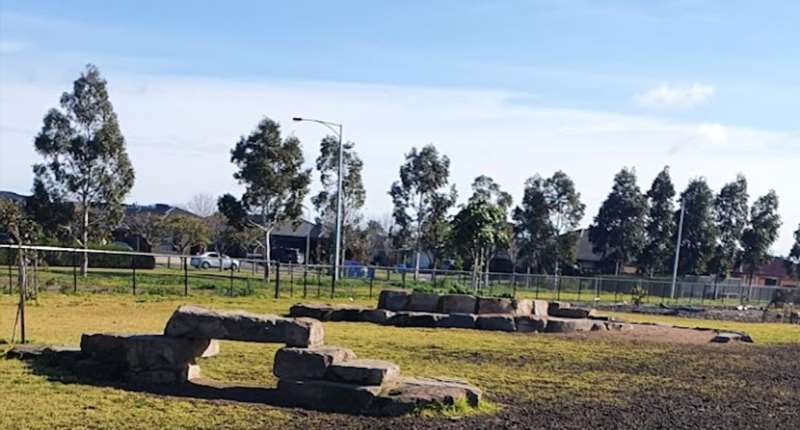 Casey Fields Fenced Dog Park (Cranbourne East)