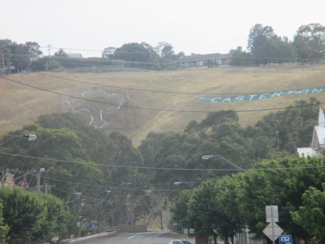 Casterton - Mickle Lookout and Fleur De Lys Emblem