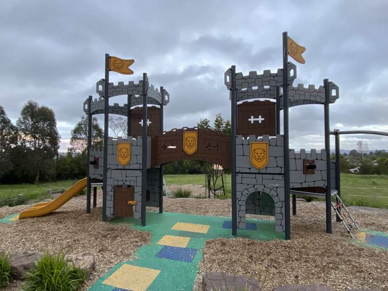 Castle Hill Reserve Playground, Savanna Drive, Mooroolbark