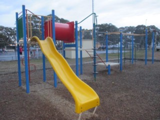 Cavendish Recreation Reserve Playground, Cnr Cadden St and Dwyer St, Cavendish