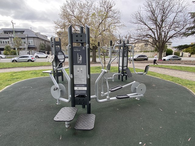 Central Park Outdoor Gym (Malvern East)