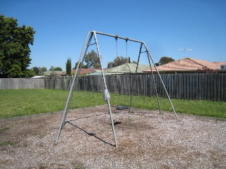 Charles Street Playground, Pakenham