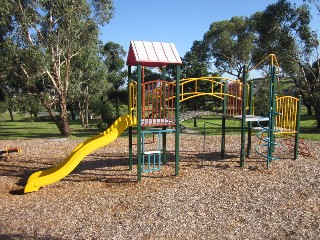 Nestle Retreat Reserve Playground, Chelsea Crescent, Berwick