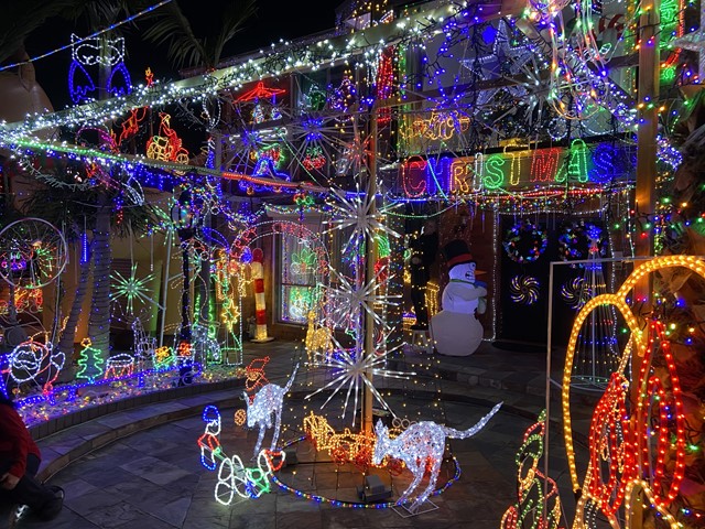 Christmas Lights (59 Viney Street, Clarinda)