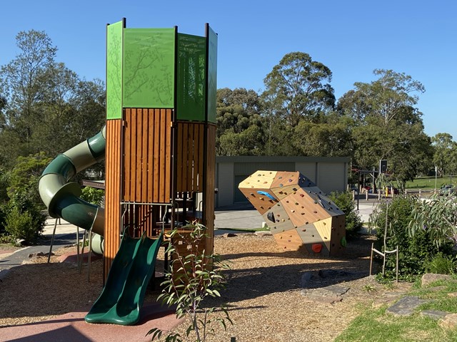 Civic Drive Playspace, Greensborough