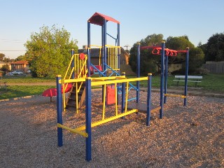 Clovelly Drive Playground, Craigieburn