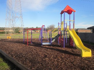 Clunies Court Playground, Corio