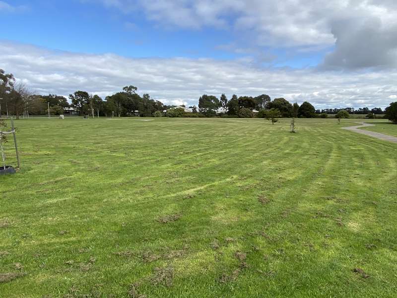 Cochrane Park Dog Off Leash Area (Koo Wee Rup)