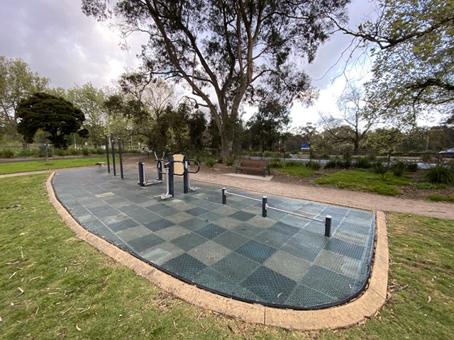 Como Park North Outdoor Gym Circuit (South Yarra)