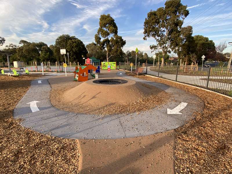 Cross Keys Reserve Playground, Bridge Street, Essendon