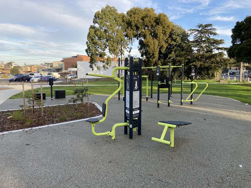 Cross Keys Reserve Outdoor Gym (Essendon)