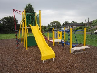 Crossdale Rise Playground, Endeavour Hills